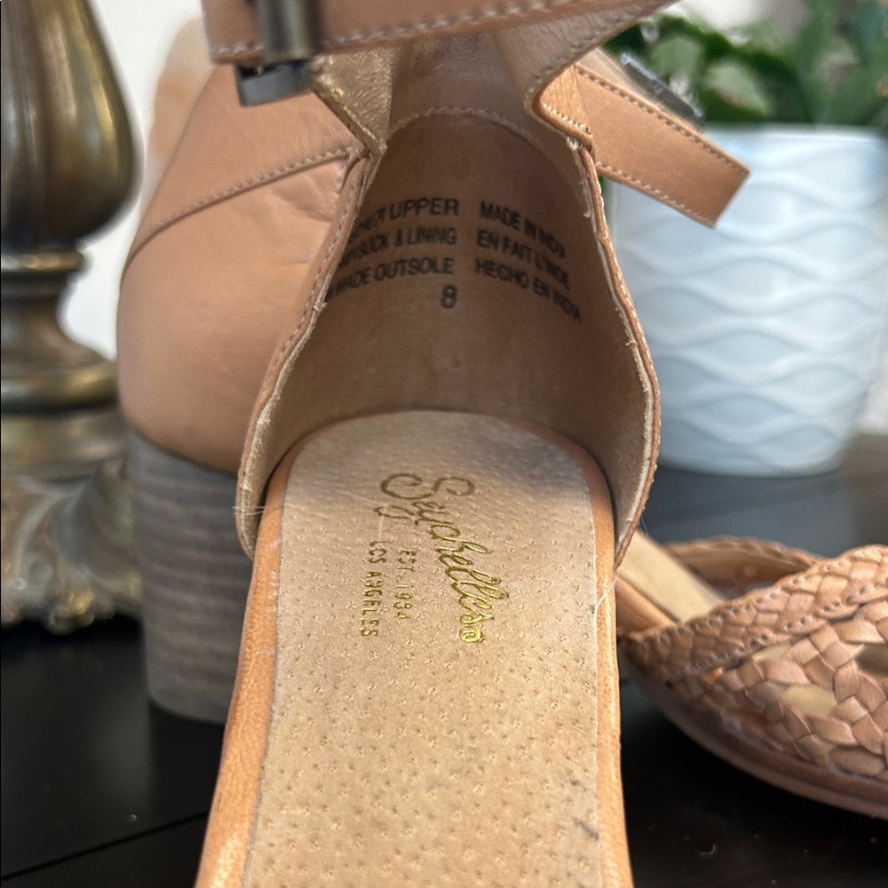 Seychelles Tan Braided Leather Ankle-Strap Block Sandals Size 8 - Picture 6 of 6
